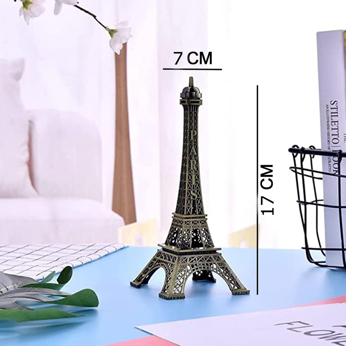 Gifts loft Steel Eiffel Tower Statue (Silver, 14 x 7 x 5.5 ). : Amazon.in:  Home & Kitchen